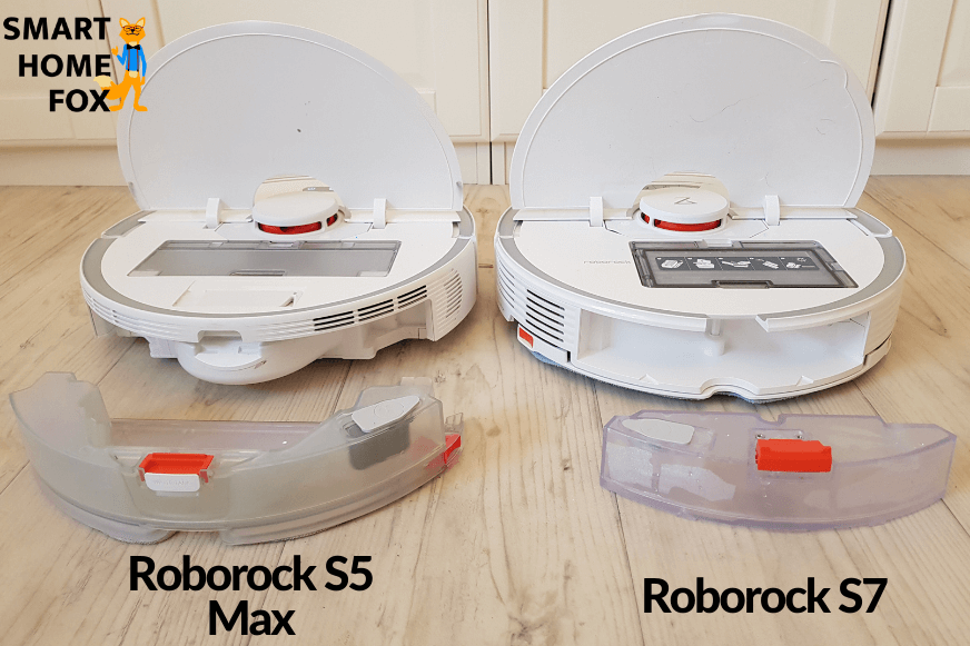 два резервуара для воды Roborock S7 и S5 Max стоят рядом на полу.